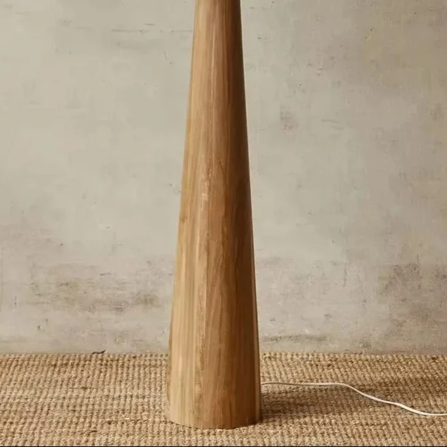 Lampadaire en Bois