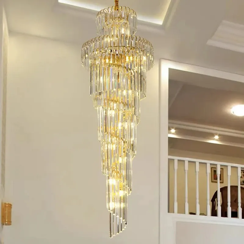 Grand lustre en verre pour hauts plafonds