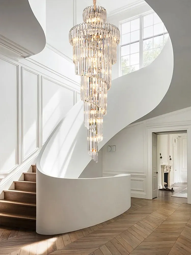 Grand lustre en verre pour hauts plafonds