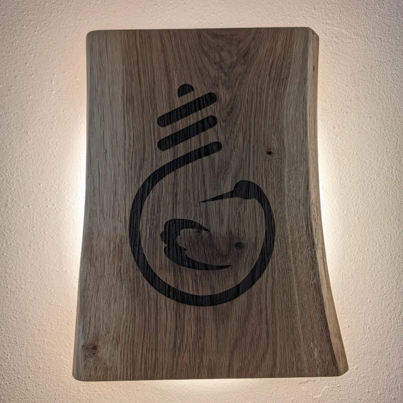 Applique murale chêne naturel personnalisée 30 cm