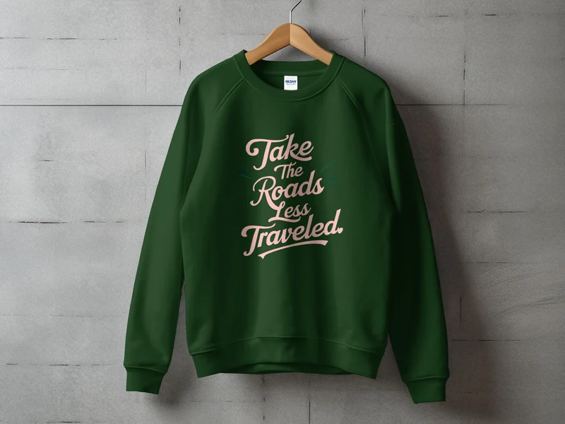 Adventure T-Shirt - Prenez les routes les moins fréquentées Graphic Tee - Wanderlust Apparel