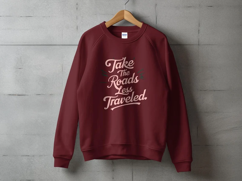 Adventure T-Shirt - Prenez les routes les moins fréquentées Graphic Tee - Wanderlust Apparel
