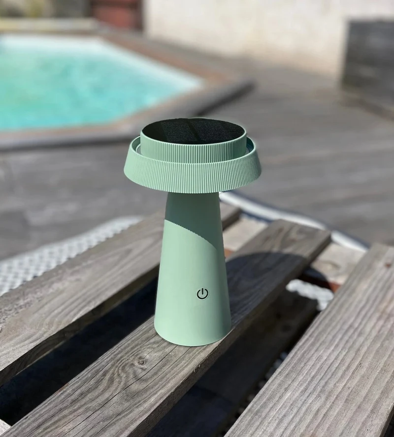 Lampe de table solaire LED ROSA