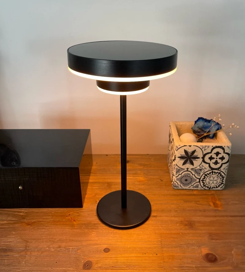 Lampe de table solaire LED GENOVA