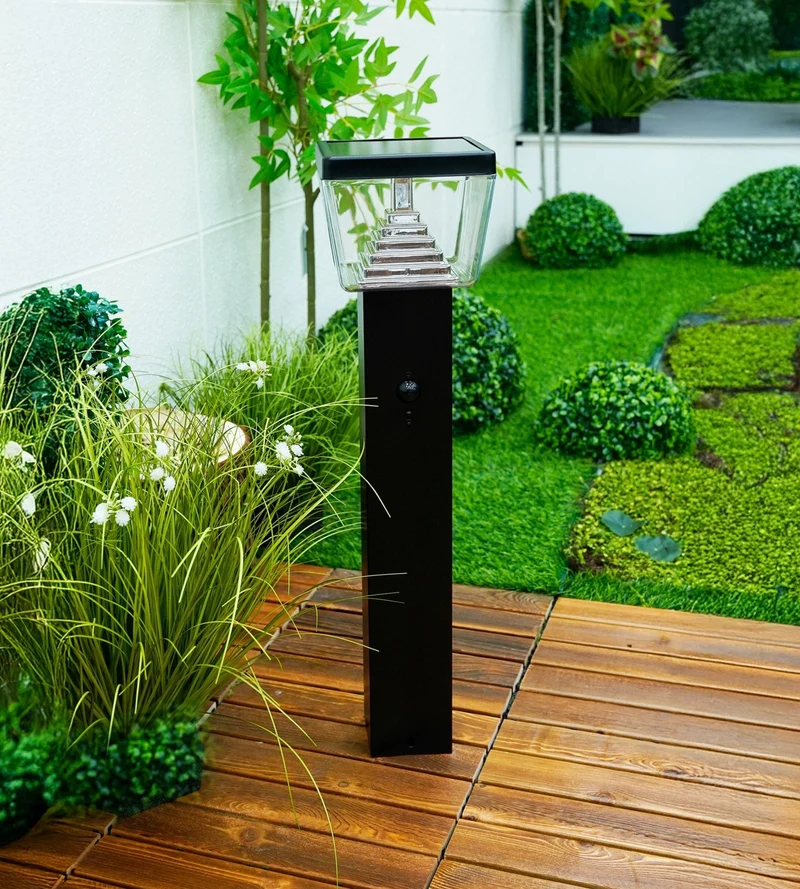 Borne solaire extérieure LED LIBERTY noire 59 cm avec détecteur - 3 modes d'éclairages 100 à 1000 lumens
