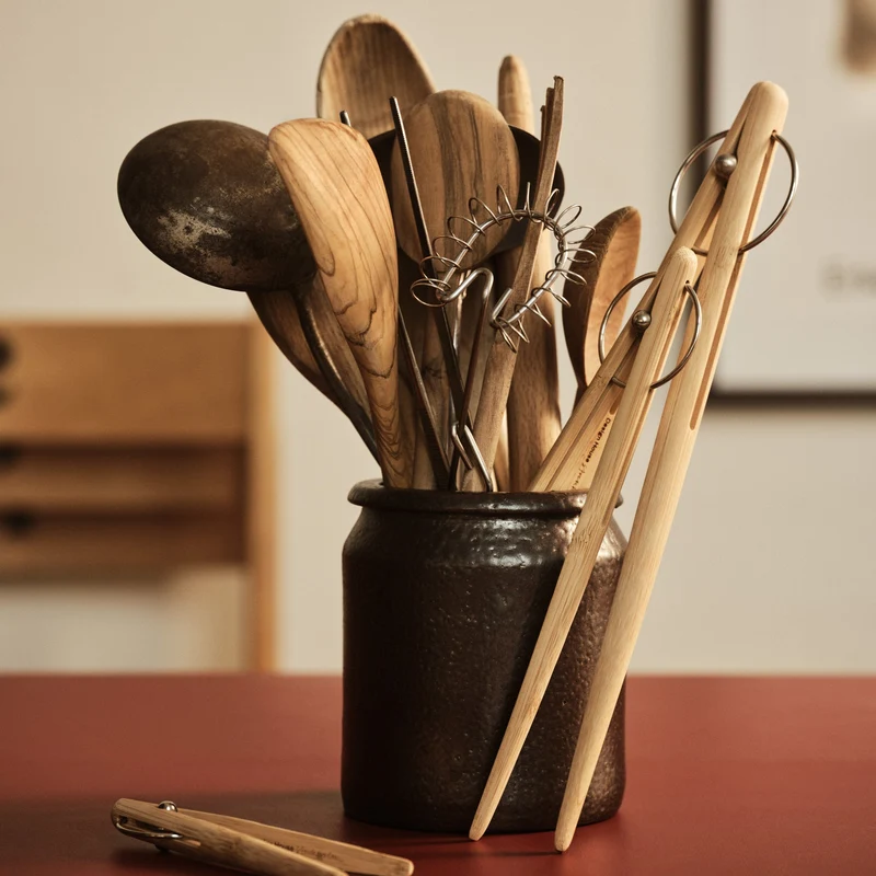 Design House Stockholm Pick Up Serving Tongs