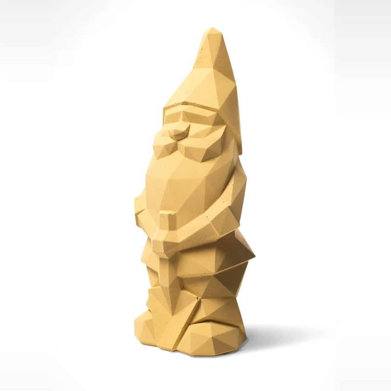 Plato Design Nino Garden Gnome