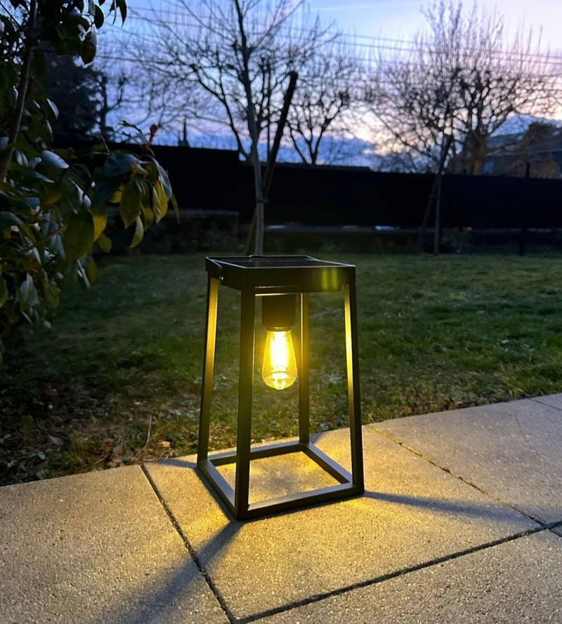Lanterne solaire LED FAIRY noire - Ampoule E27 incluse
