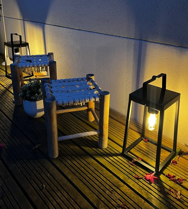 Lanterne solaire LED FAIRY noire - Ampoule E27 incluse