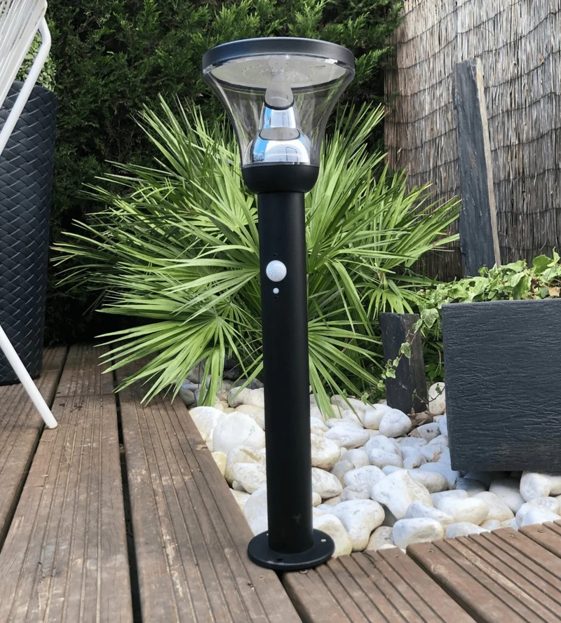 Borne solaire extérieure LED DIVA noire 53 cm avec détecteur - 3 modes d'éclairage de 100 à 1000 lumens