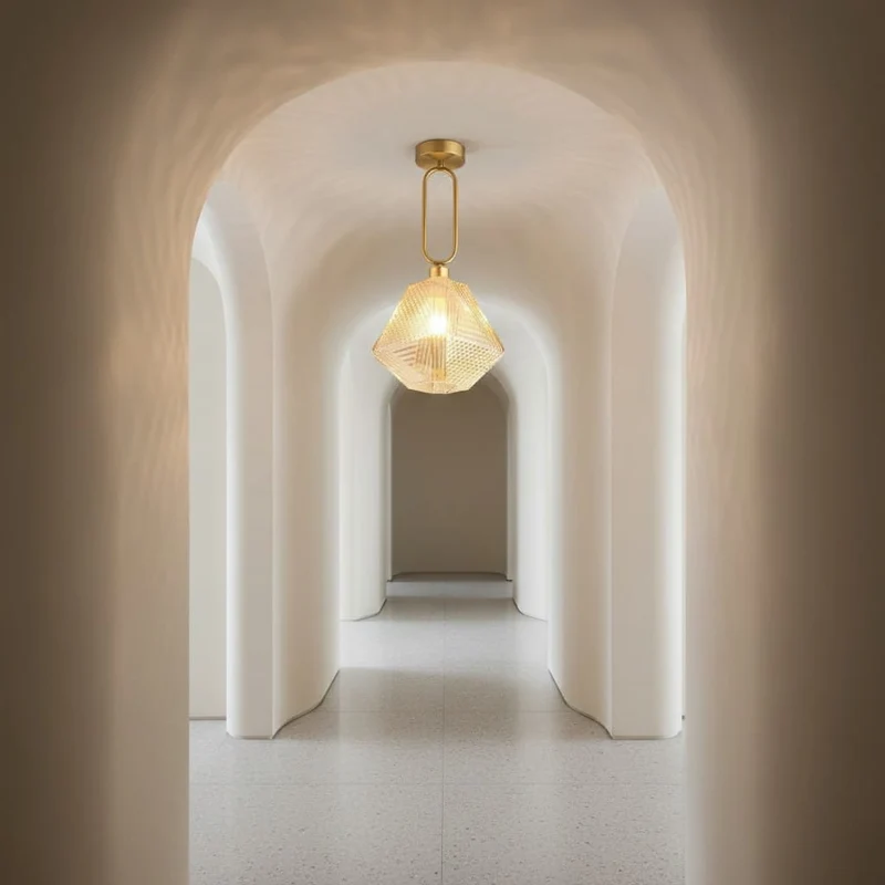 Petite Suspension Pour Couloir Dorée Design