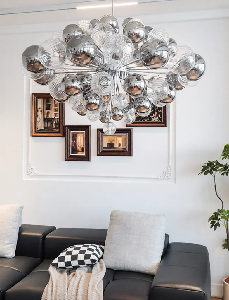 Lustre Design Bubble