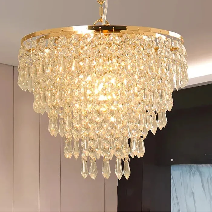 Petit Lustre de Salon en Escalier Gouttes de Cristal