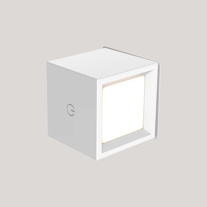 Lampe murale carré à batterie pour l'intérieur BOX 8