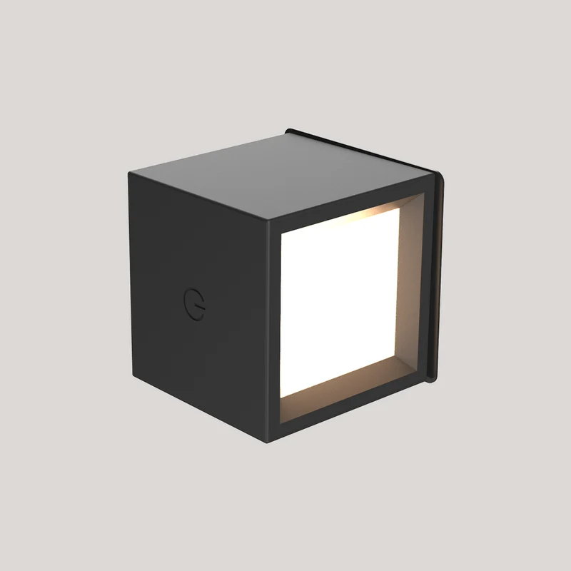 Lampe murale carré à batterie pour l'intérieur BOX 8