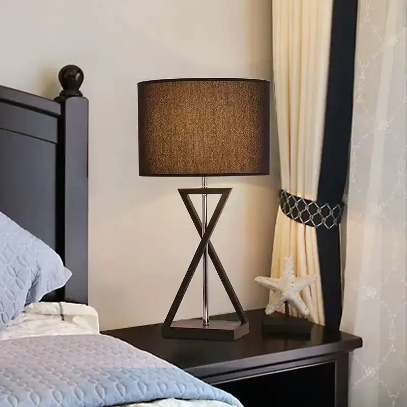 Lampadaire Noir Style Moderne