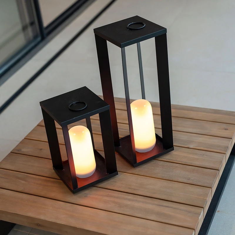 Lanterne métallique portable sans fil effet flamme/lumière fixe SIROCO