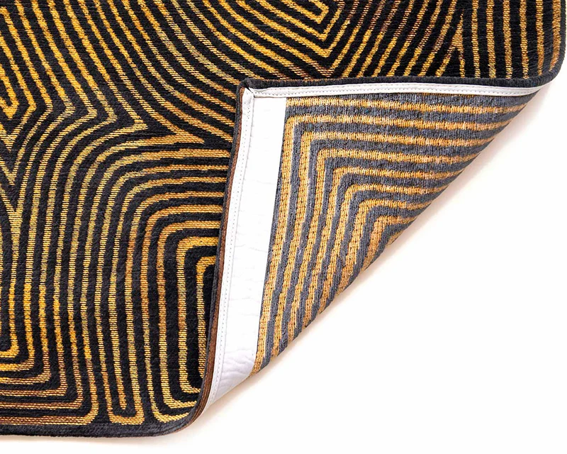 Tapis sous table géométrique - Carved Chenille