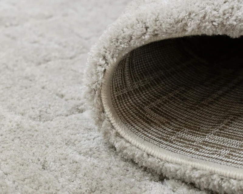 Tapis salon épais gris clair - Miura