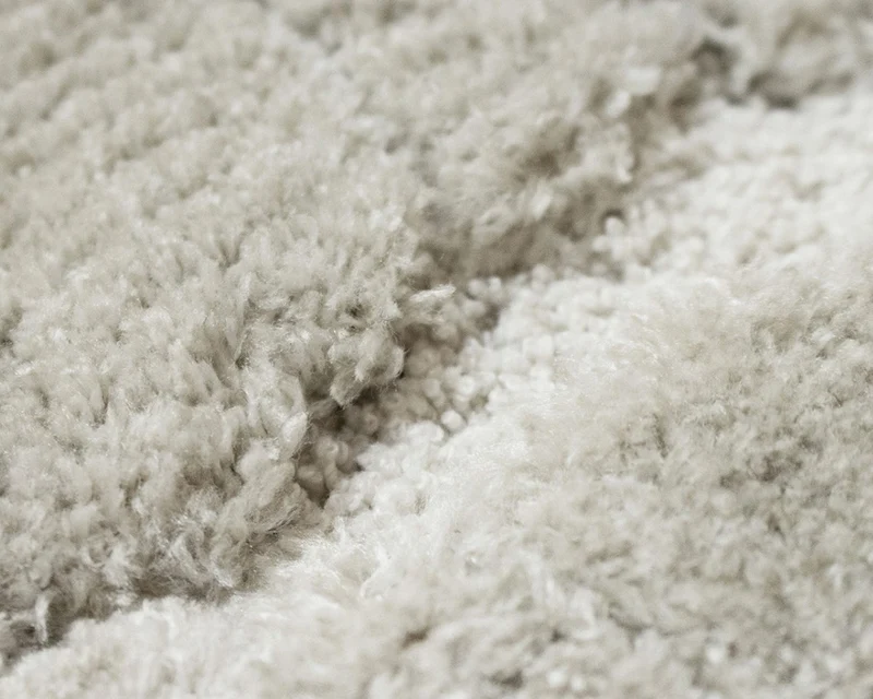 Tapis salon épais gris clair - Miura