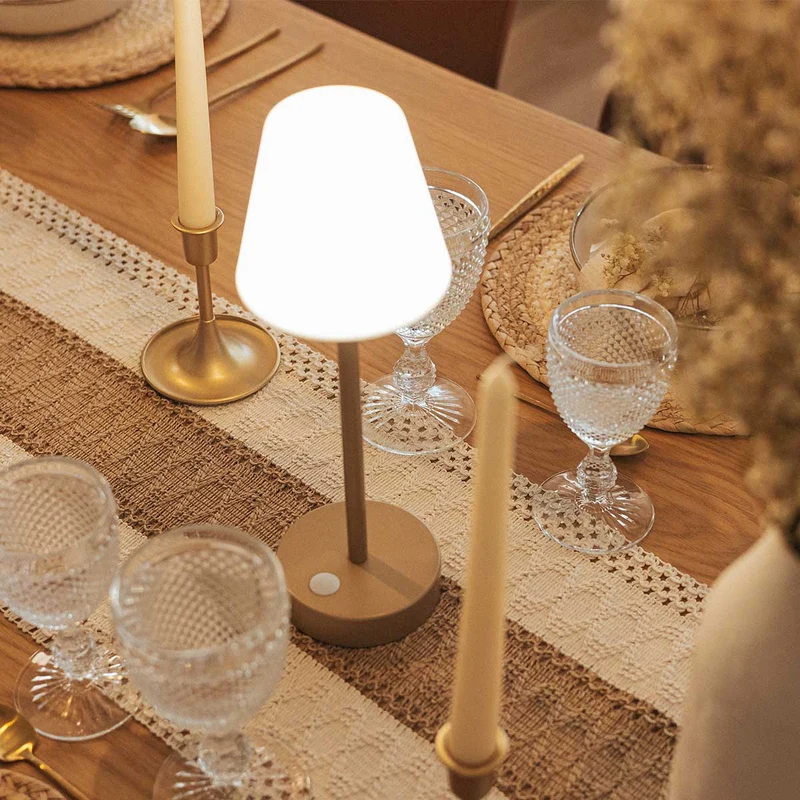 LAMPE DE TABLE LOLA SLIM 30 | USAGE INTÉRIEUR