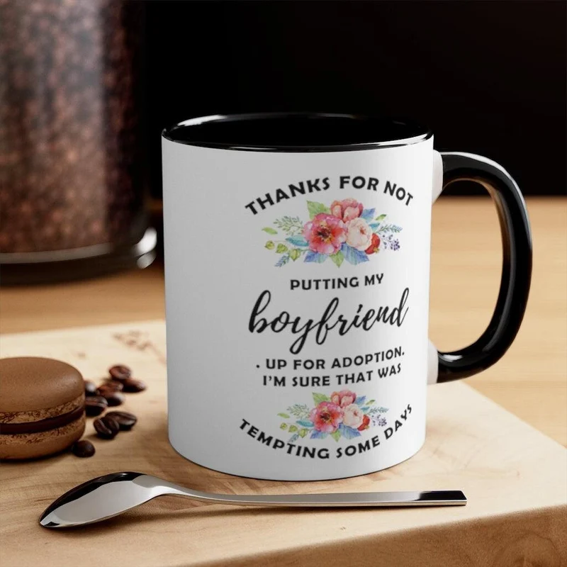 Merci de ne pas avoir mis mon petit ami en adoption Tasses d’accent, tasse de Noël, tasse à café, cadeau de maman, cadeau de fête des mères, tasse d’accent