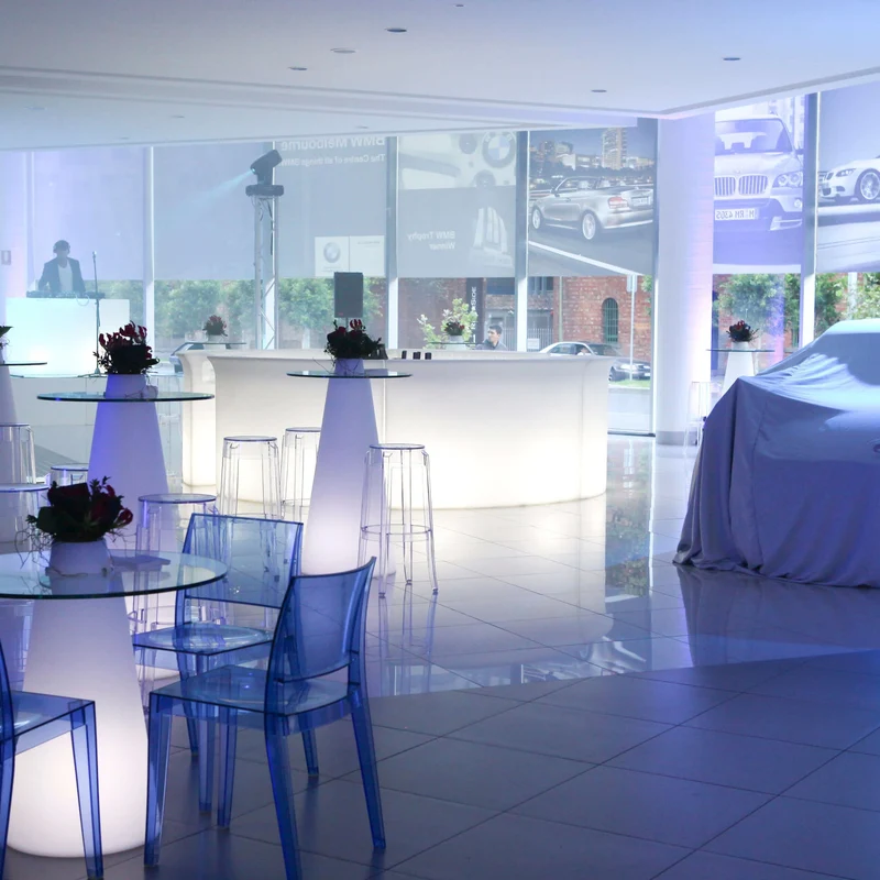 Slide Design Peak Lighted High Table
