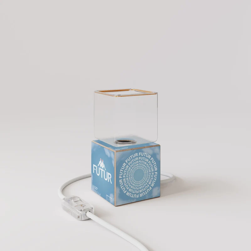 Lampe de table Cubetto « Futur » avec Ampoule Ghost - Futur Festival