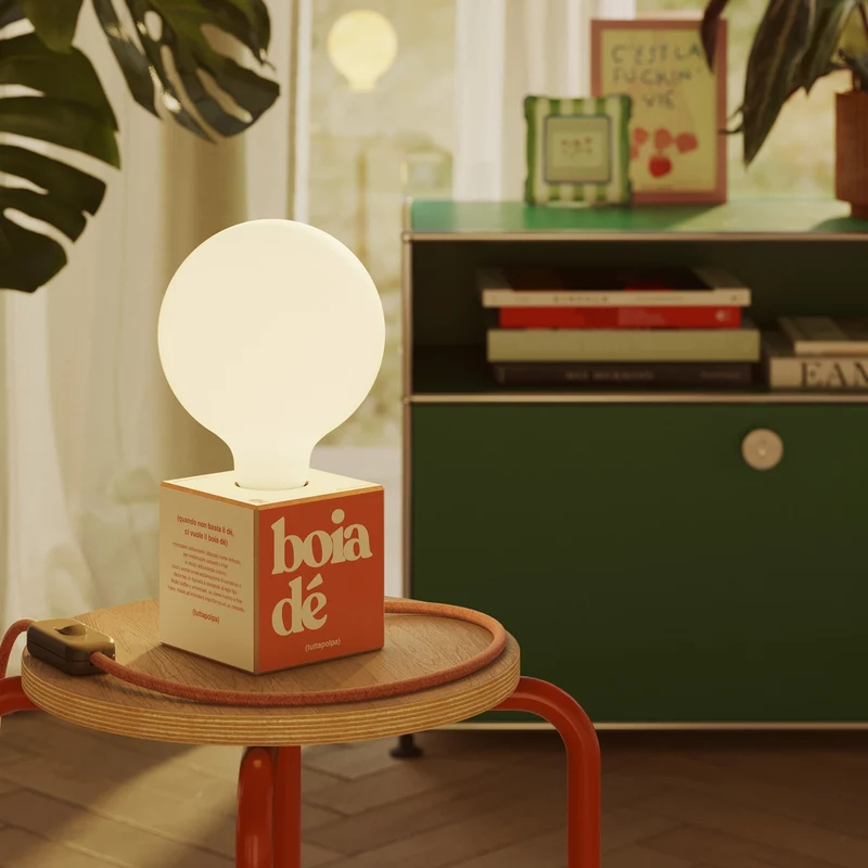 Lampe de table Cubetto "Boia de" avec ampoule globe effet porcelaine - Tuttapolpa