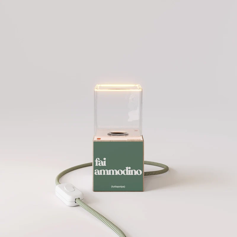 Lampe de table Cubetto « Fai ammodino » avec ampoule Ghost - Tuttapolpa