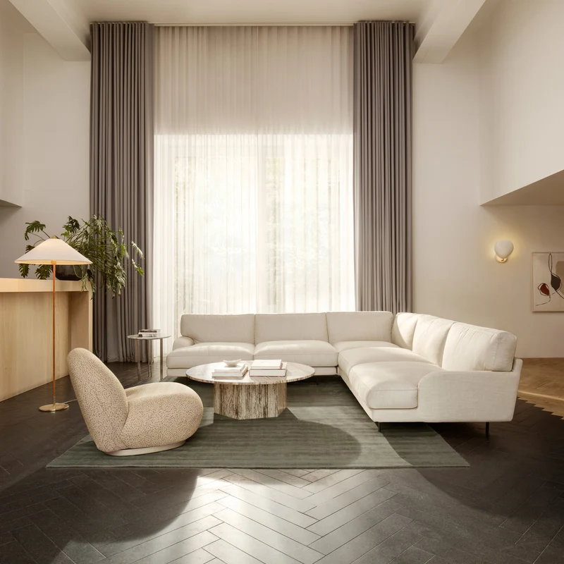 Gubi IOI Coffee Table