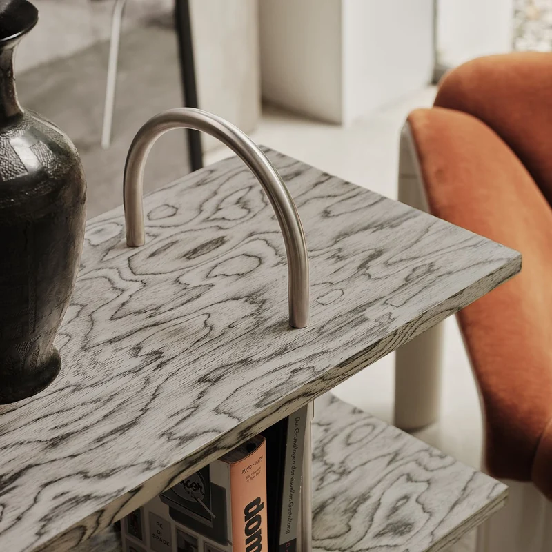Gubi Keen Shelving System