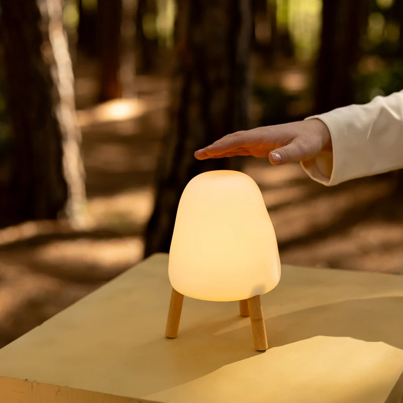 LAMPE DE TABLE TRÉPIED EN SILICONE ROCKET 20
