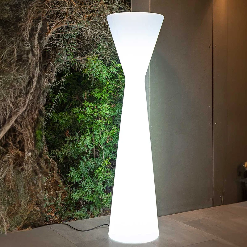 LAMPADAIRE KONIKA