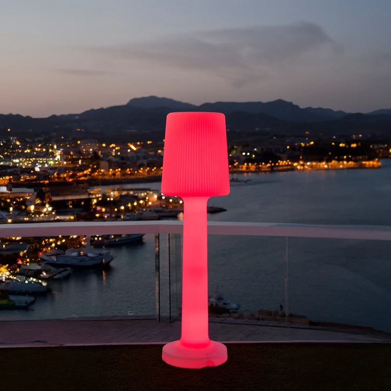 LAMPADAIRE CARMEN 110