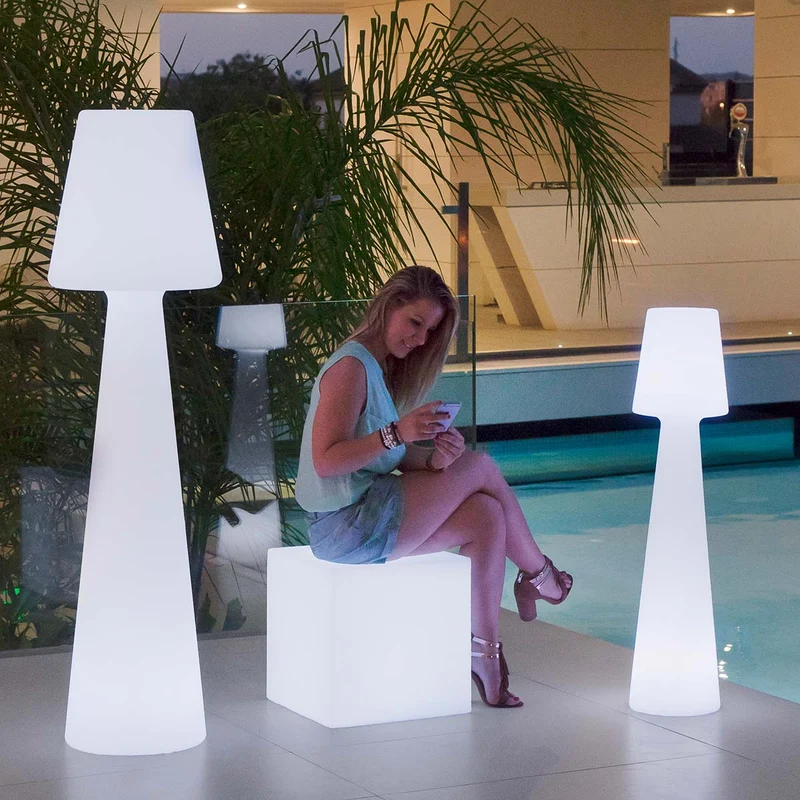 LAMPADAIRE LOLA 200