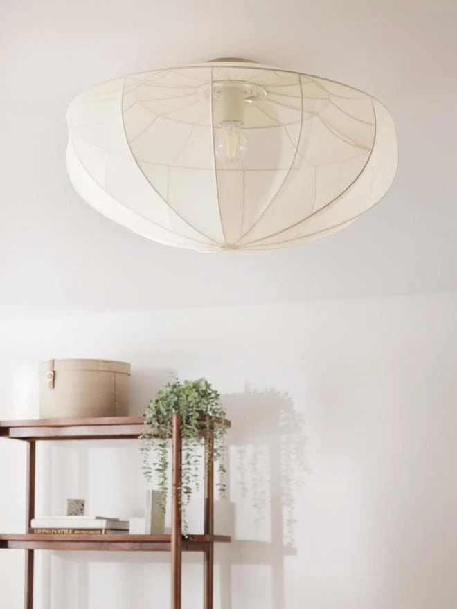 Plafonnier tule pour chambre