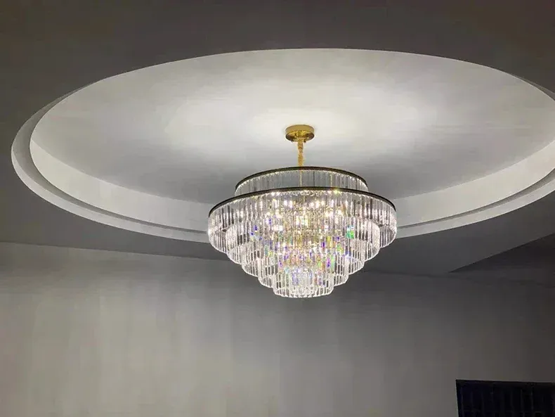 Grand Lustre Moderne en Verre pour Salon