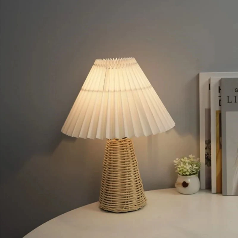 Lampe de Chevet Rotin