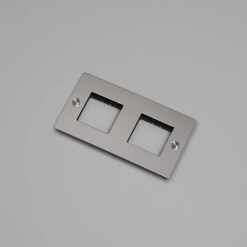 Buster + Punch Wall Plate Horizontal without Infills