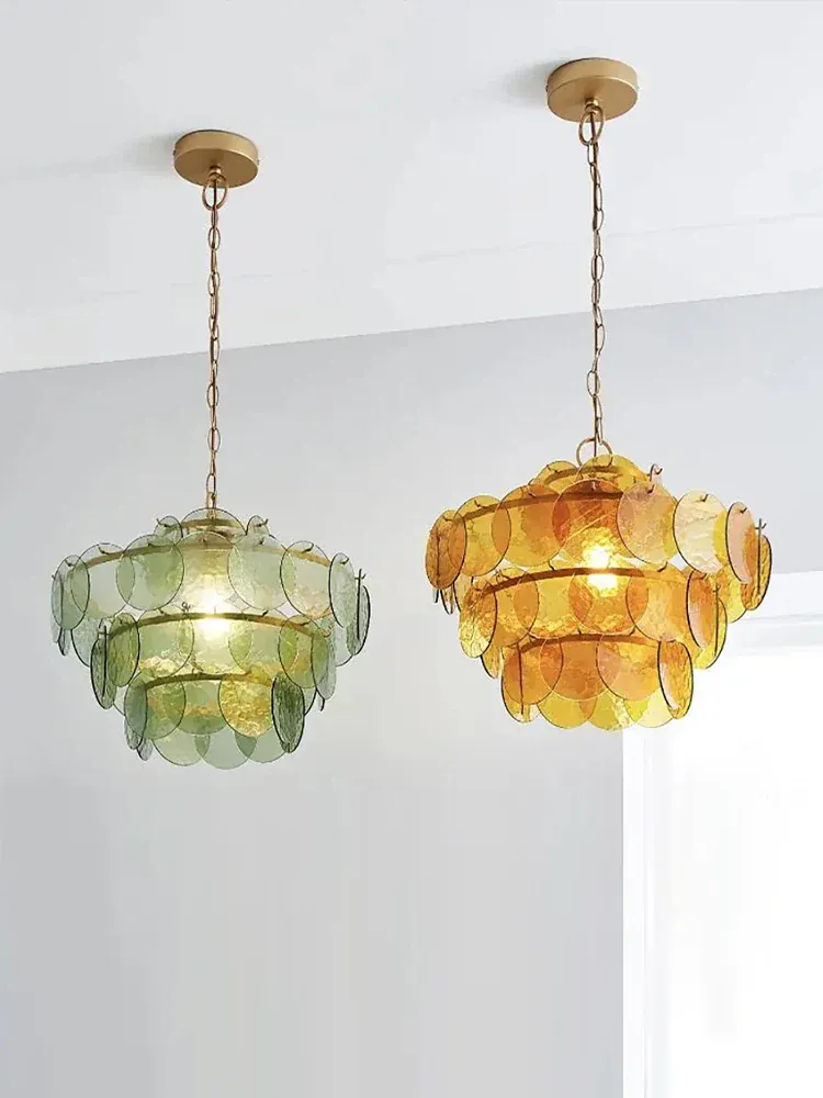 Lustre en verre bleu au style rétro