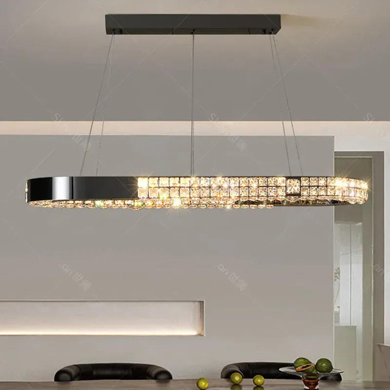 Grand lustre long en verre design pour salle a manger