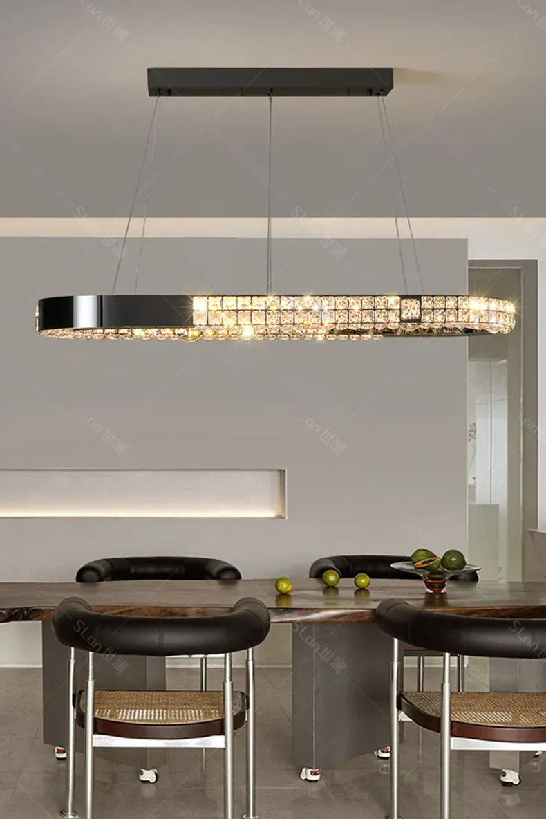 Grand lustre long en verre design pour salle a manger
