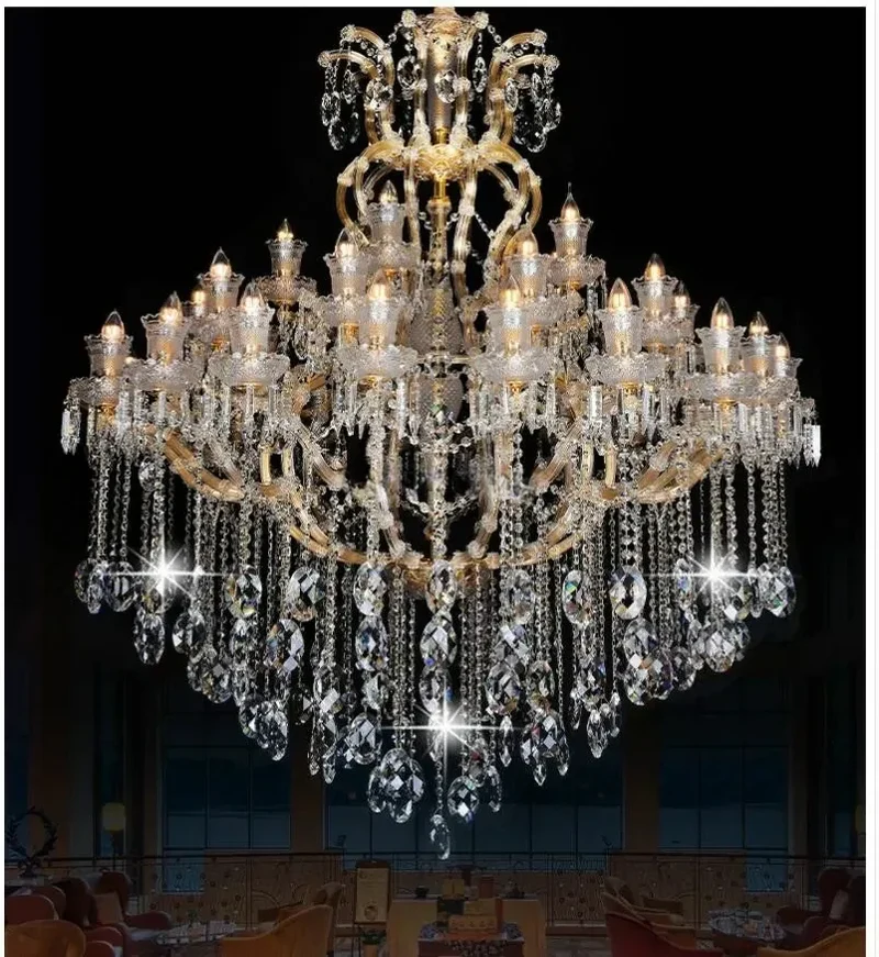 Chandelier au style romain à pampilles - Style luxe italien