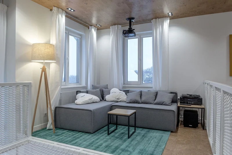 Lampadaire Design Beige