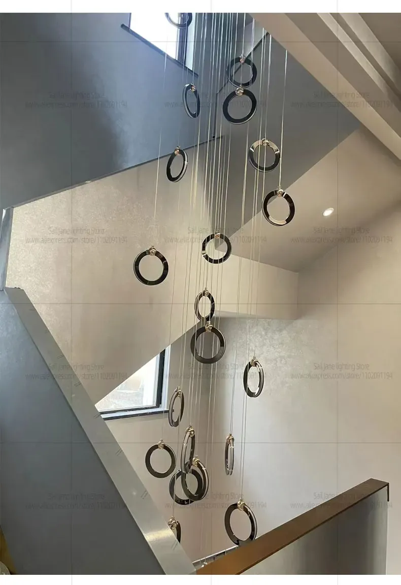 Lustre suspensions en anneaux noirs LED