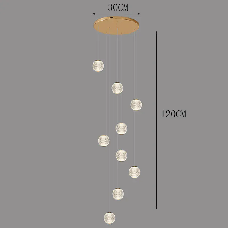 Suspensions design pour escalier de globes en verre