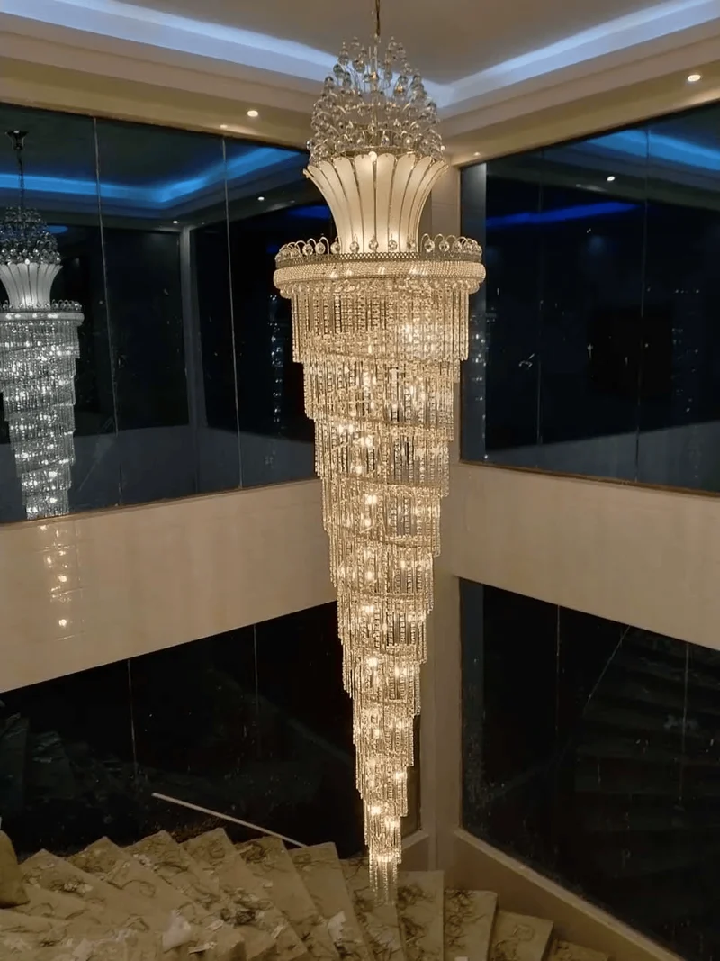 Lustre Geant Escalier