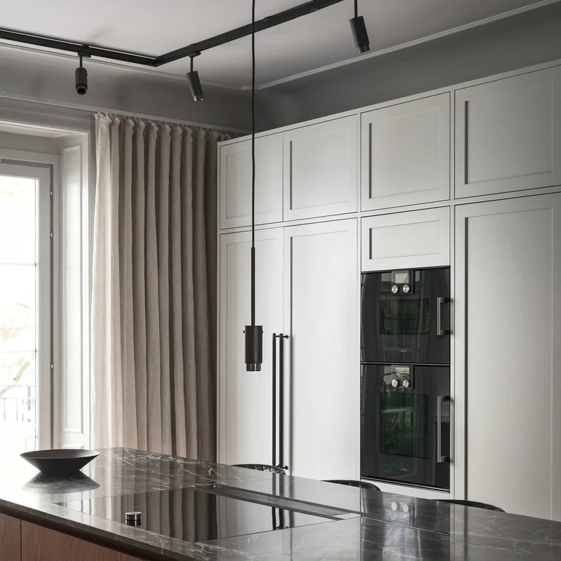 Buster + Punch Exhaust Cross Track Spotlight