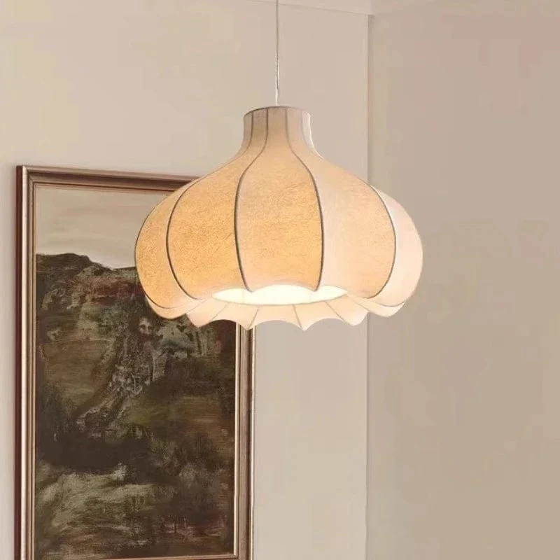 Suspension en Soie